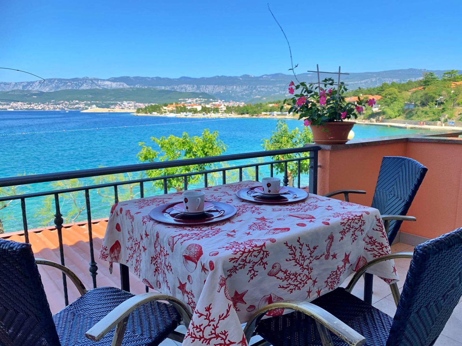 Appartamento Koraljka 2 – Vista mare