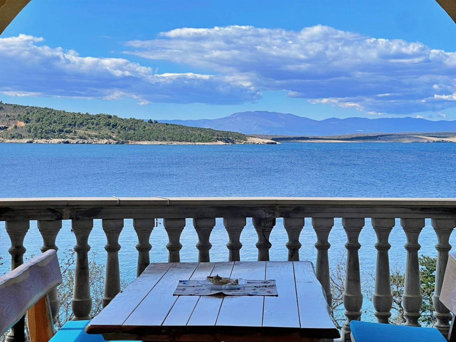 Appartamento Neptun 1 – Vista mare, 20 m dal mare