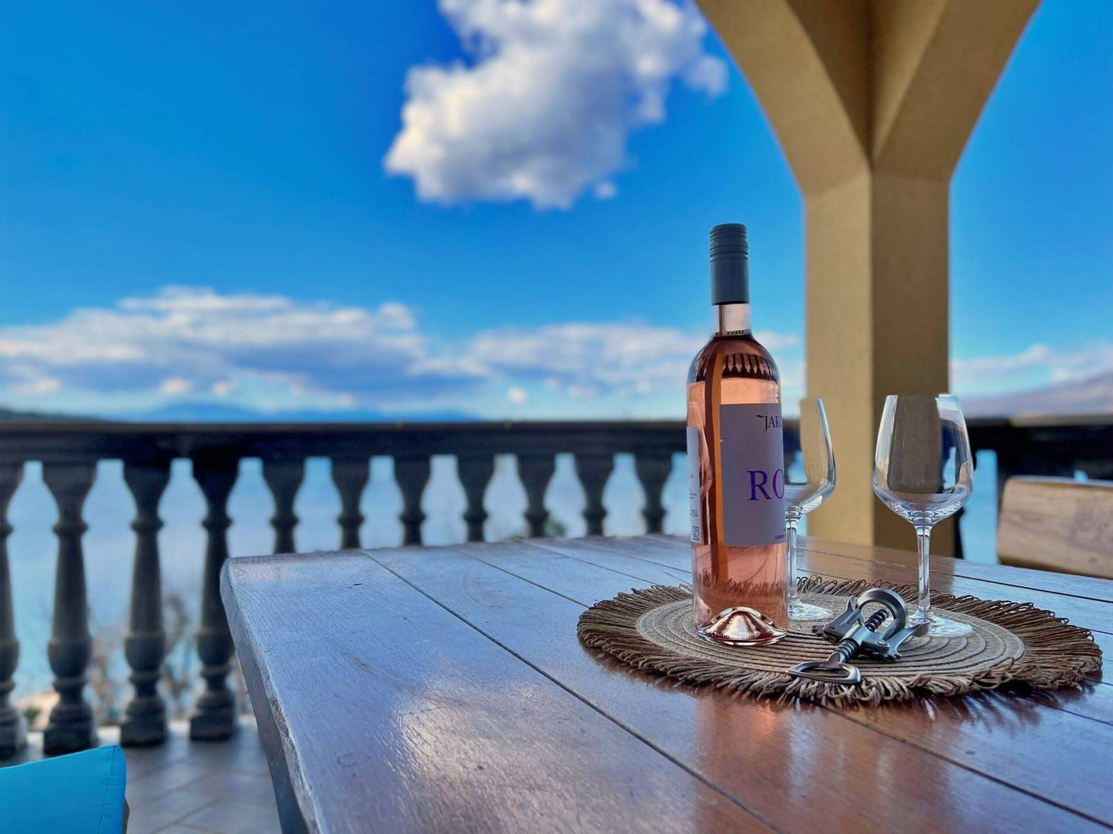 Appartamento Neptun 2 – Vista mare, 20 m dal mare