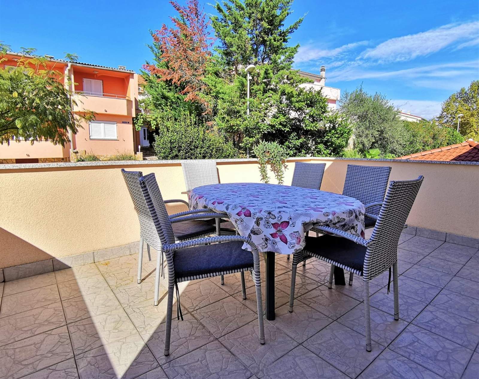 Appartamento Nevenka 3 – Vista mare, 70 m dal mare