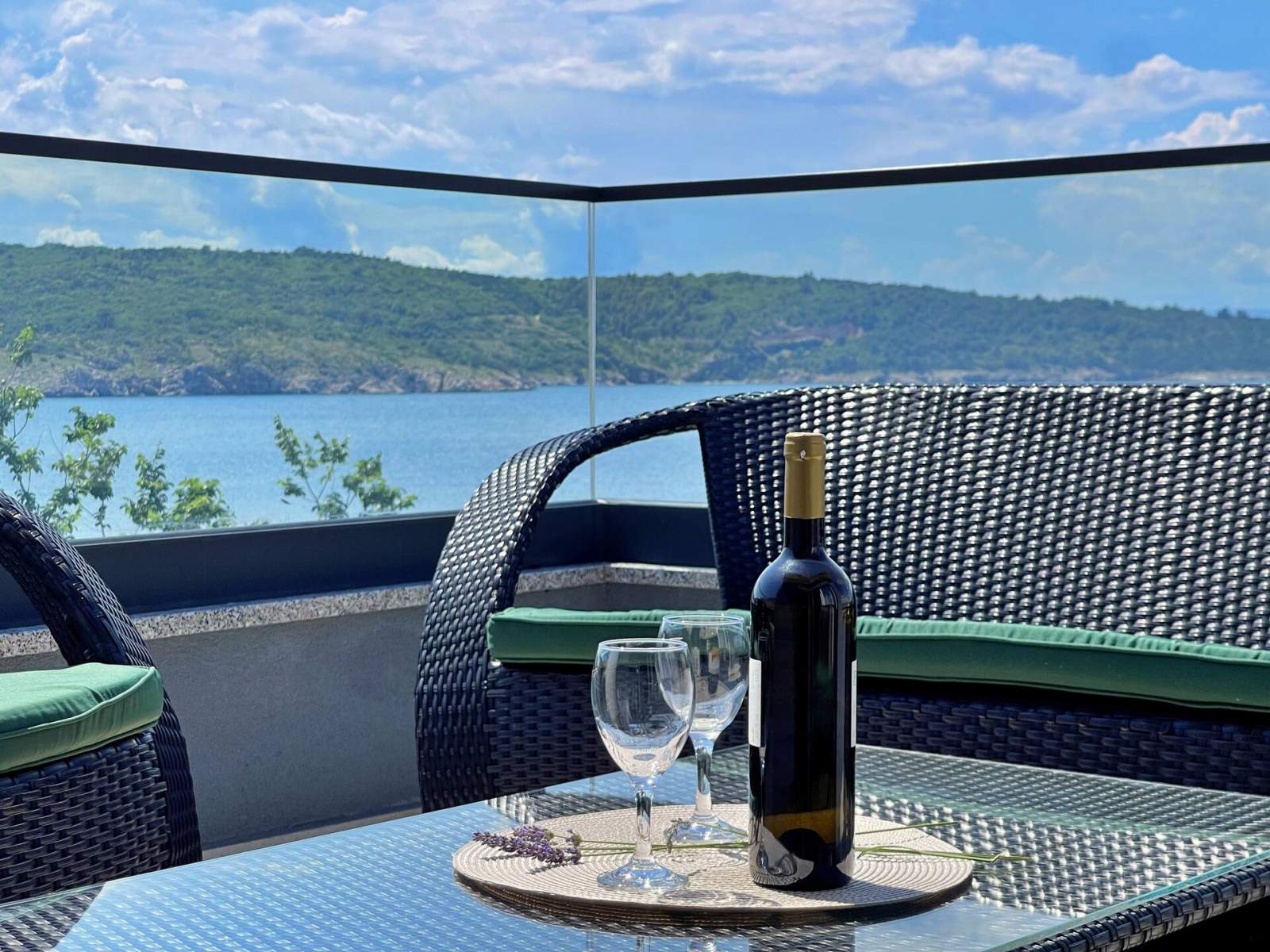 Apartman Punta Šilo A9 – bazen i pogled more