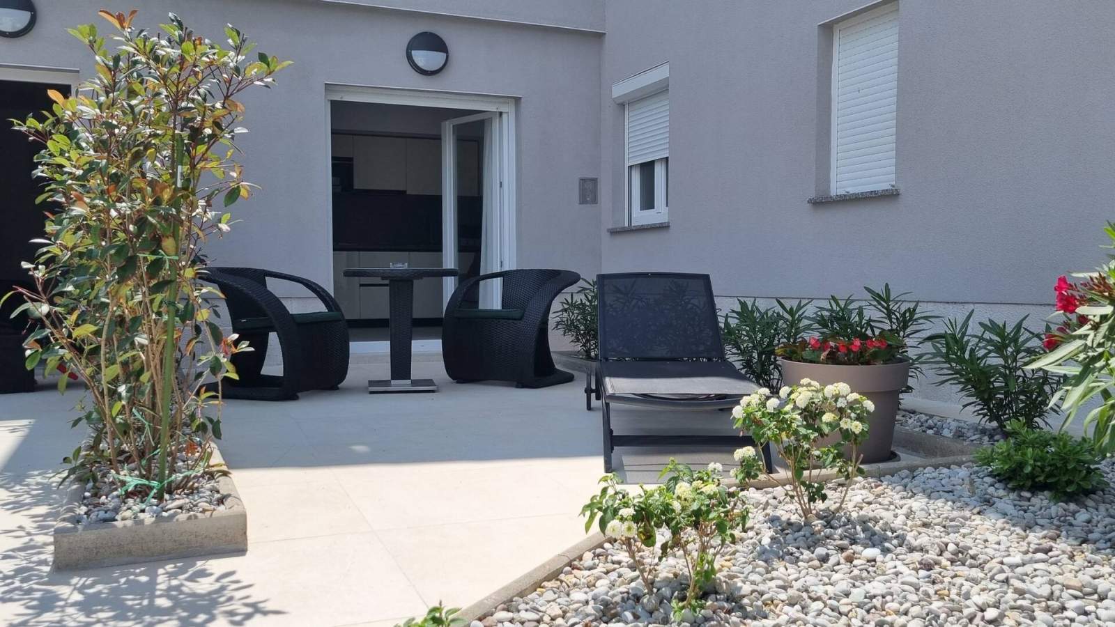Studio apartman Punta Šilo A3 – bazen i pogled more