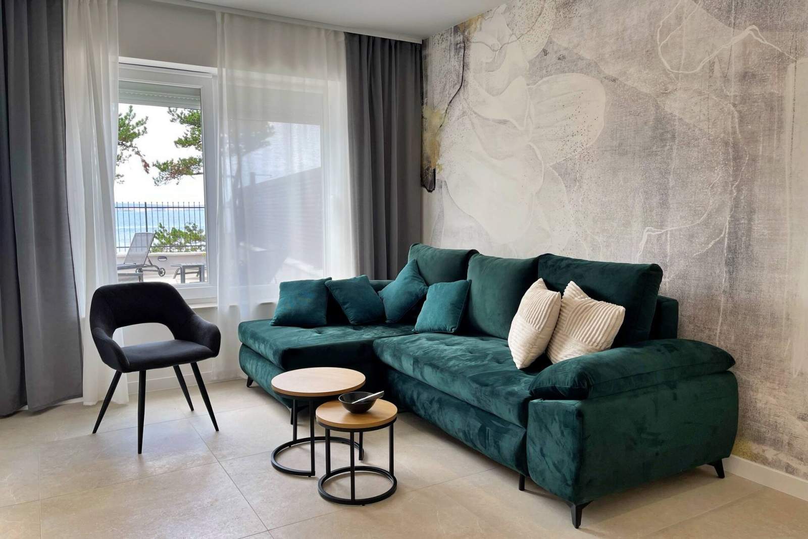 Apartman Punta Šilo B1 – bazen i pogled more