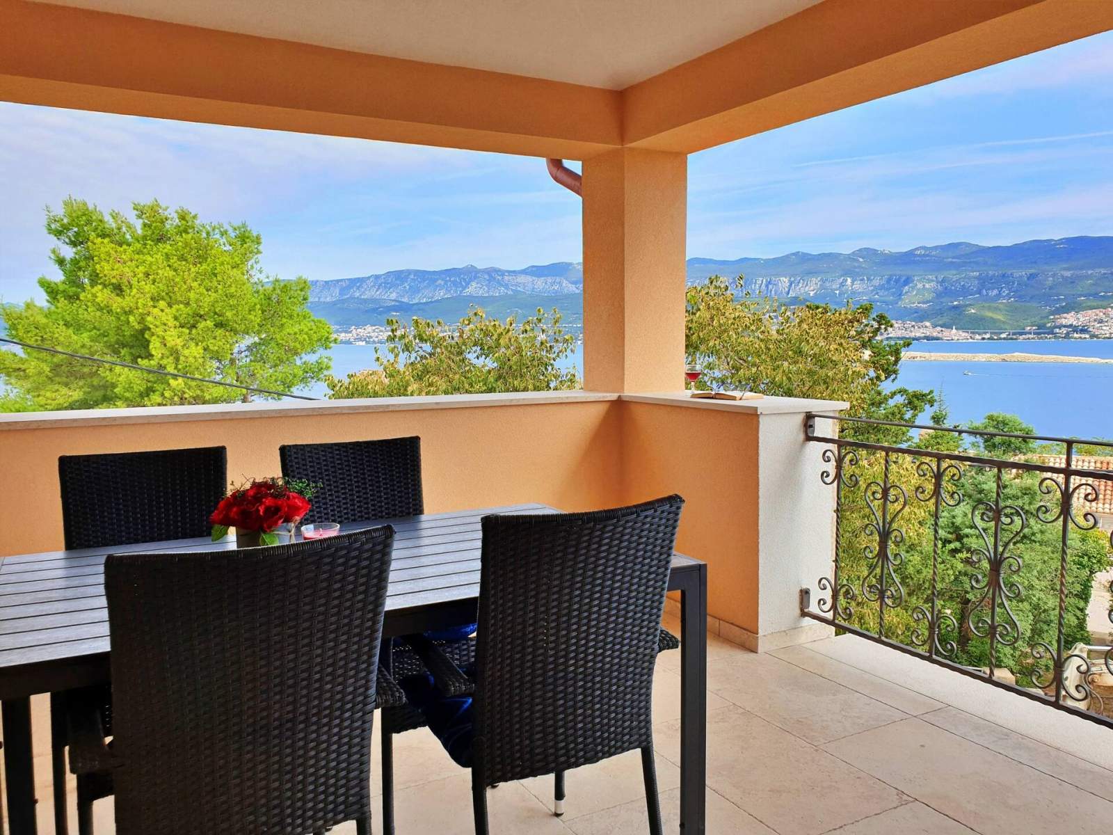 Apartman Rebeka 3 – pogled more, 160 m od mora