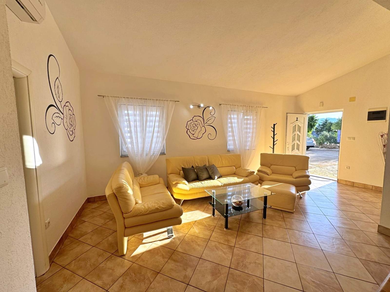 Top Apartment 2 – Pet- and Wheelchair-frendly