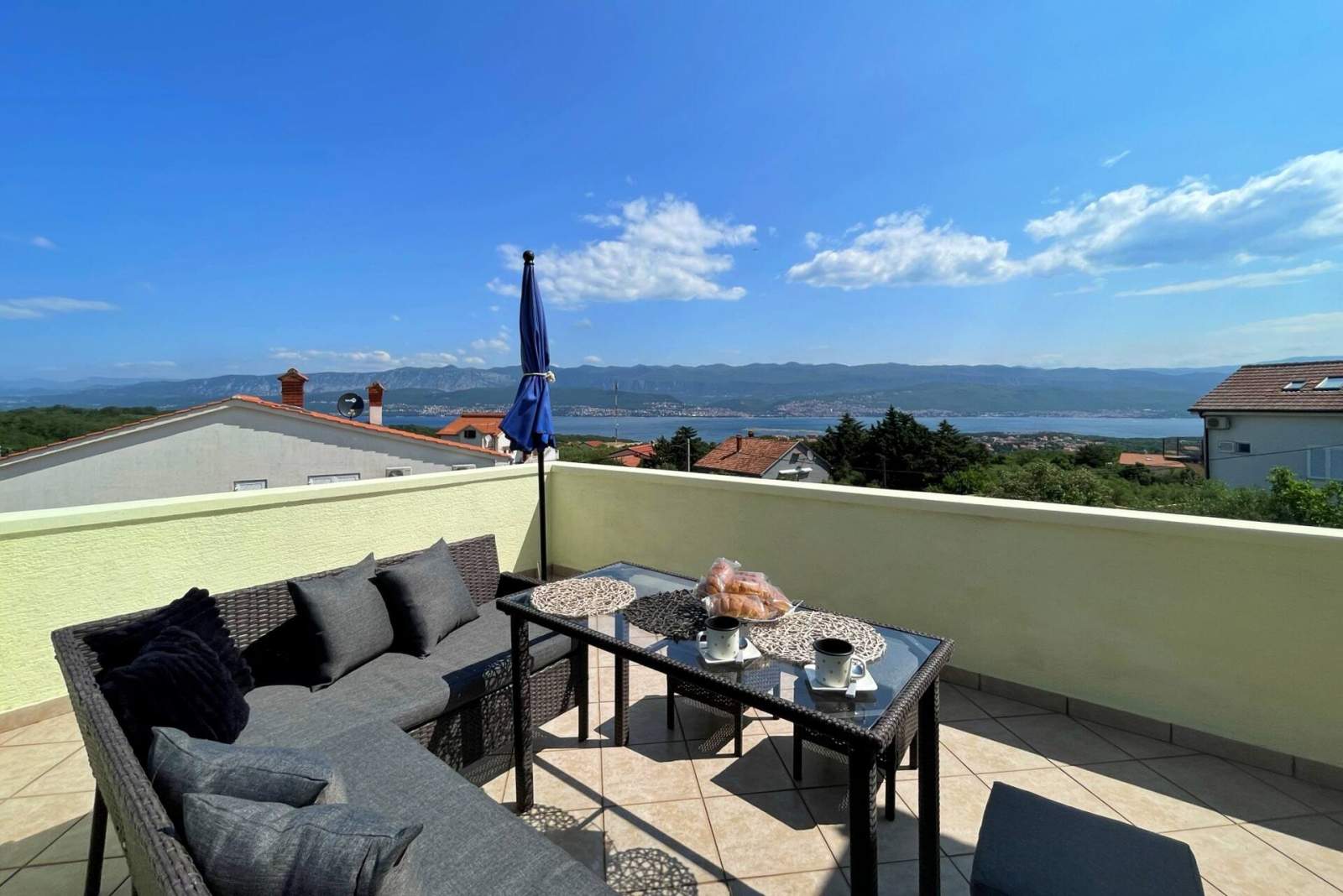 Appartamento Top 3 – vista panoramica sul mare