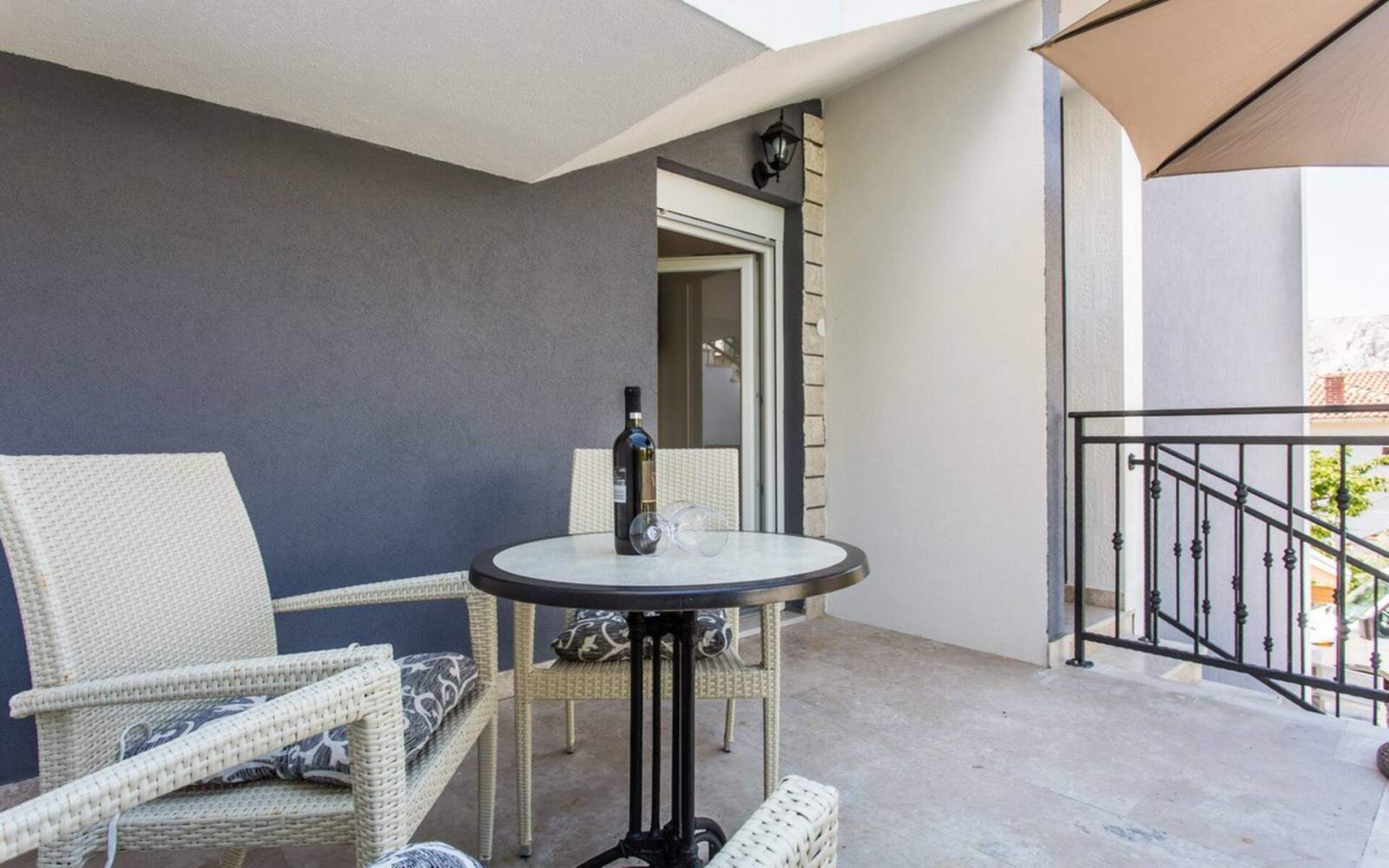 Appartamento monolocale Berisha 1 n.1 – con balcone