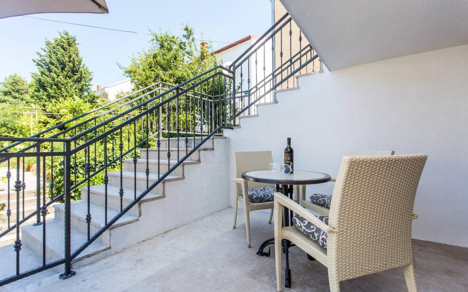 Appartamento monolocale Berisha 1 n.1 – con balcone