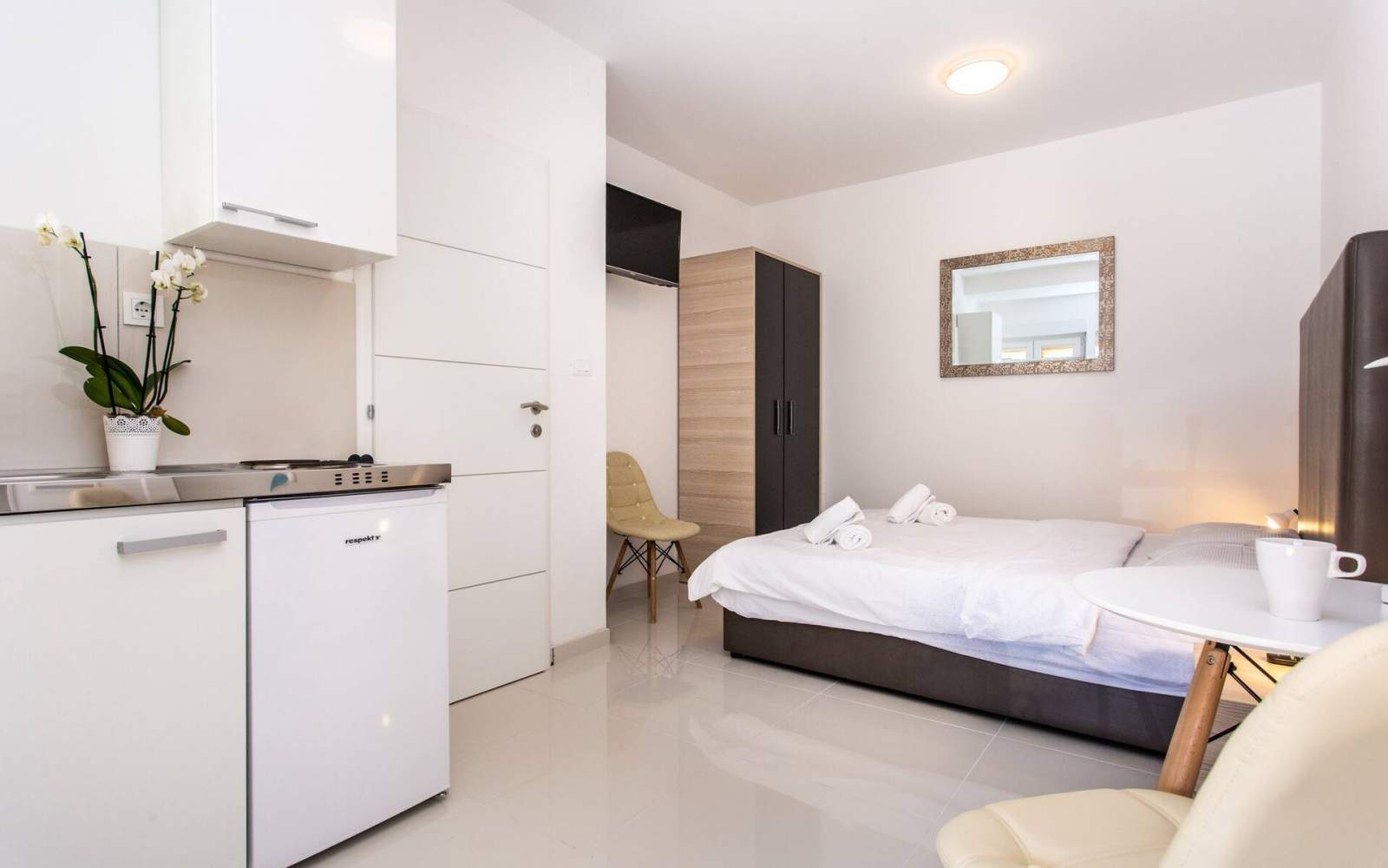 Appartamento monolocale Berisha 1 n.6 – con terrazza coperta