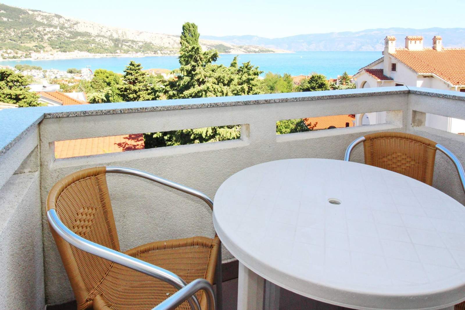 Appartamento Brnić Nar. mare - con vista mare, a 350 m dalla spiaggia