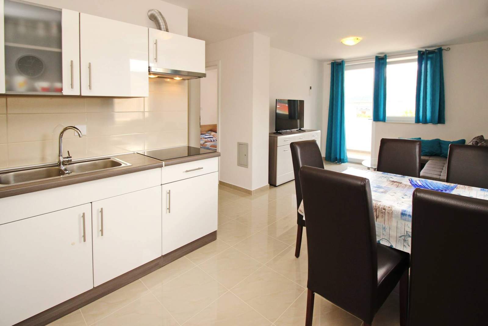 Appartamento Cugalj – con balcone, 1. piano, a 300 m dalla spiaggia