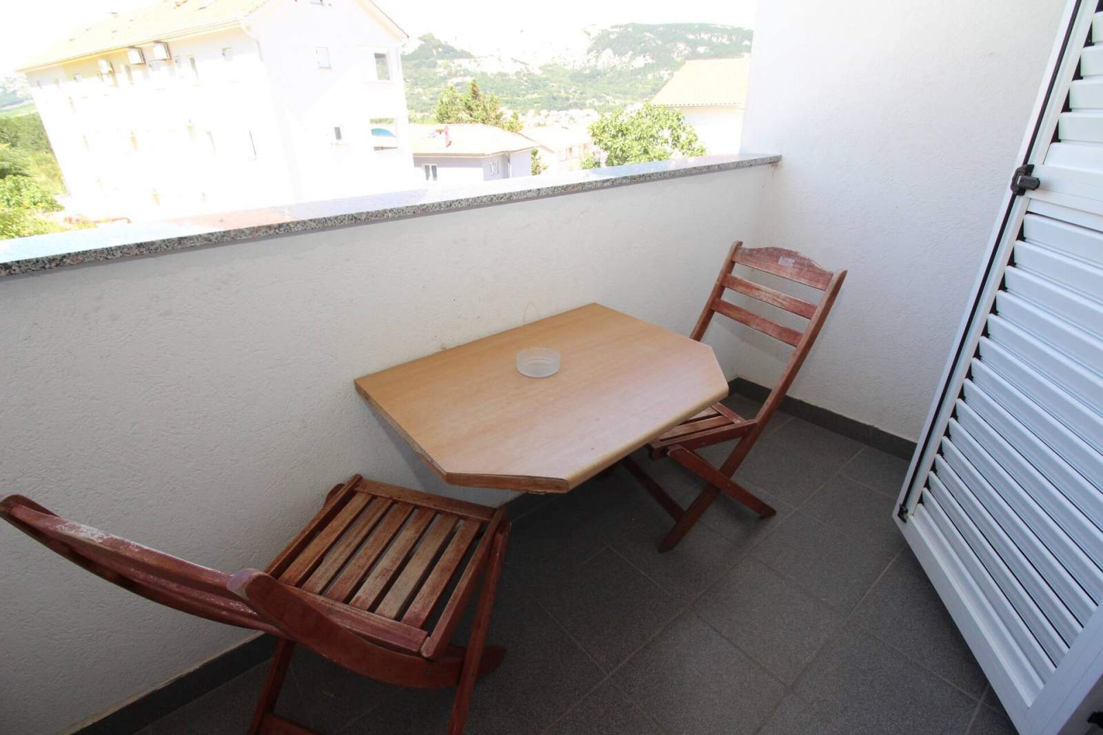 Appartamento Djikic – con Balcone e Parcheggio