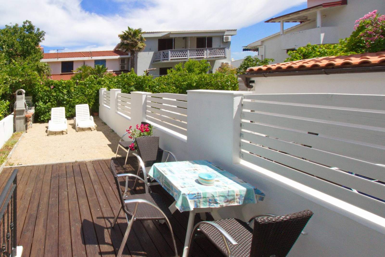 Appartamento Fantov No.1 – con Terrazza, a 250 m dalla Spiaggia