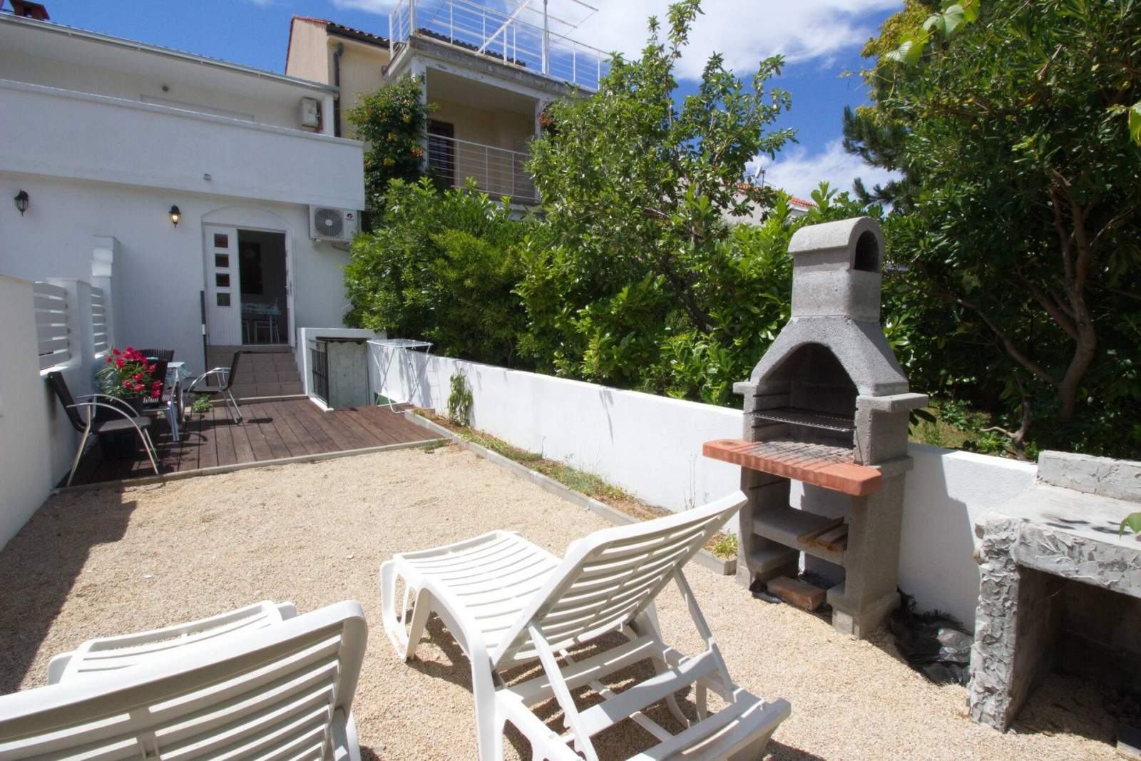 Appartamento Fantov No.1 – con Terrazza, a 250 m dalla Spiaggia