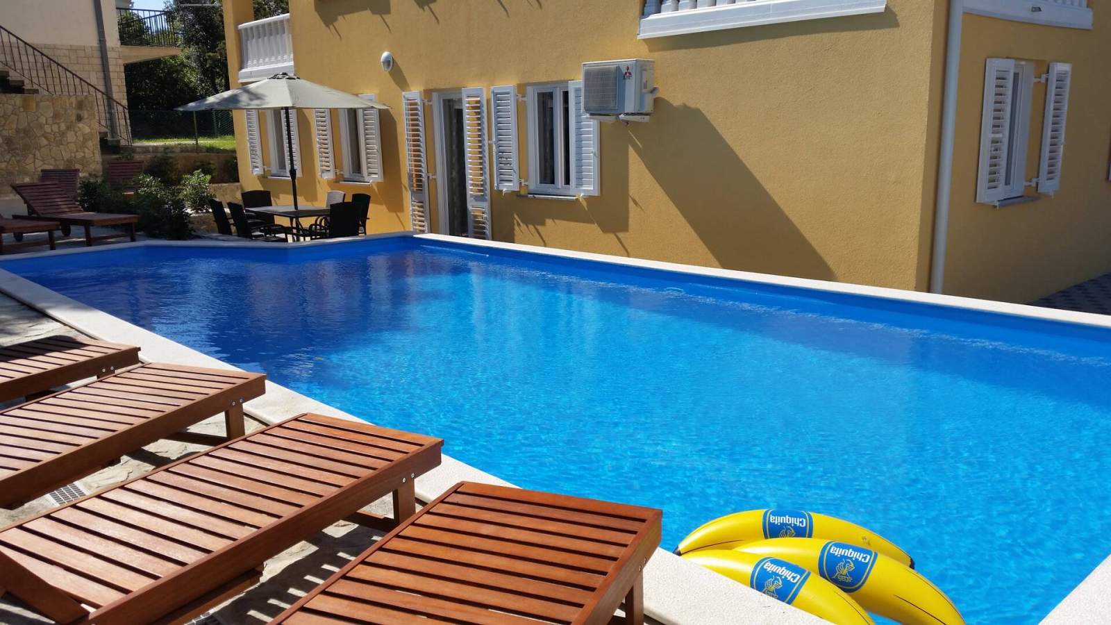 Appartamento Gorica 1 n.3 – con piscina, a 200 m dalla spiaggia