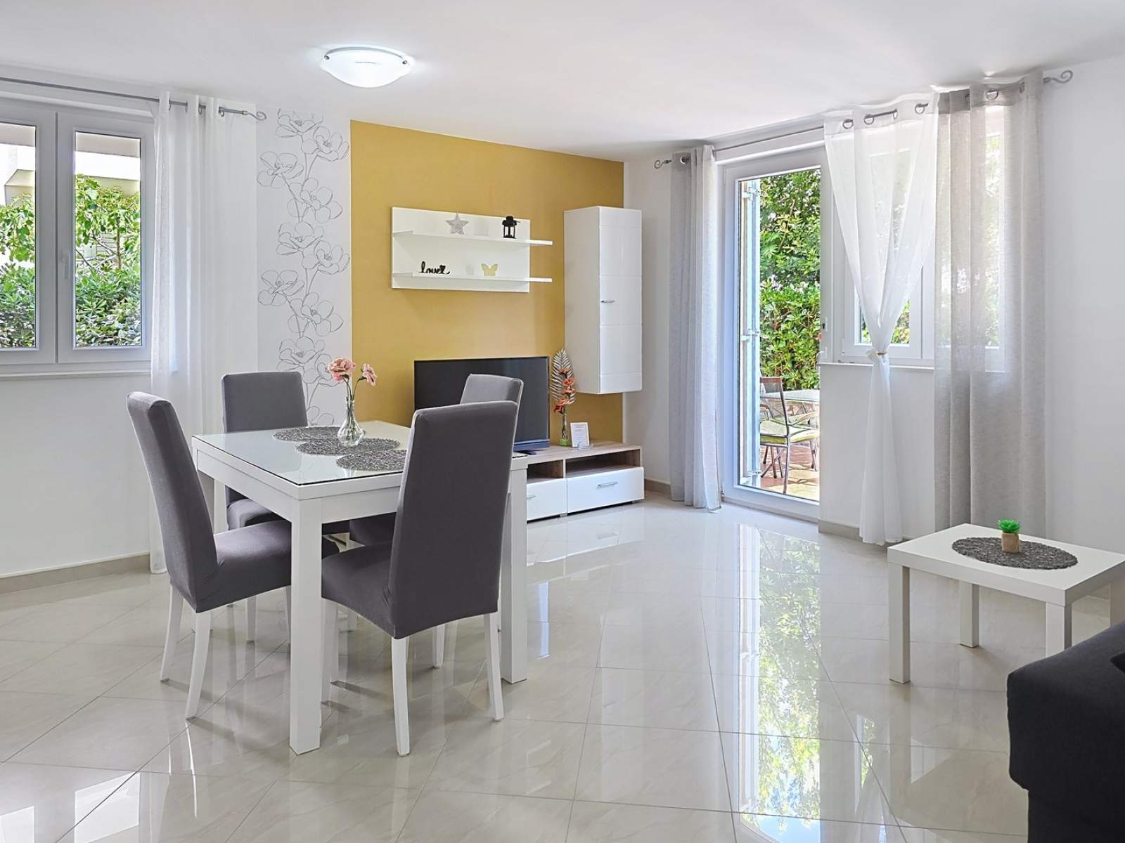 Apartment Gorica 2 Nr.3 – mit Terrasse und Pool