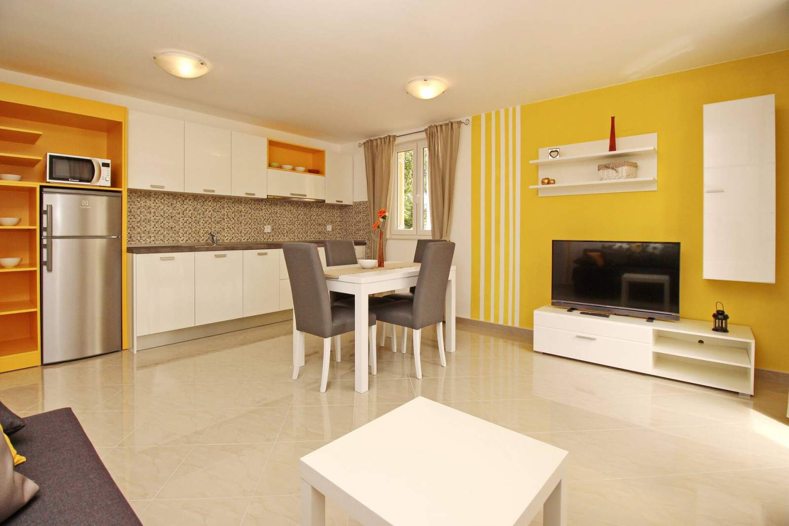 Appartamento Gorica 2 n.3 – con terrazza e piscina