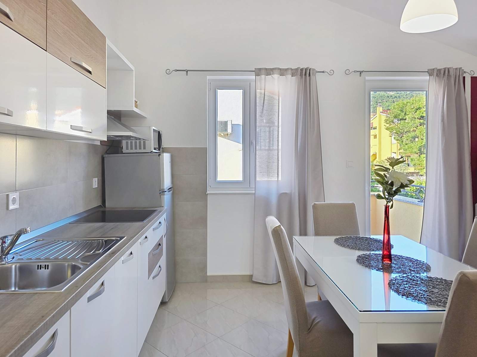 Apartment Gorica 2 Nr.9 – mit Balkon und Pool