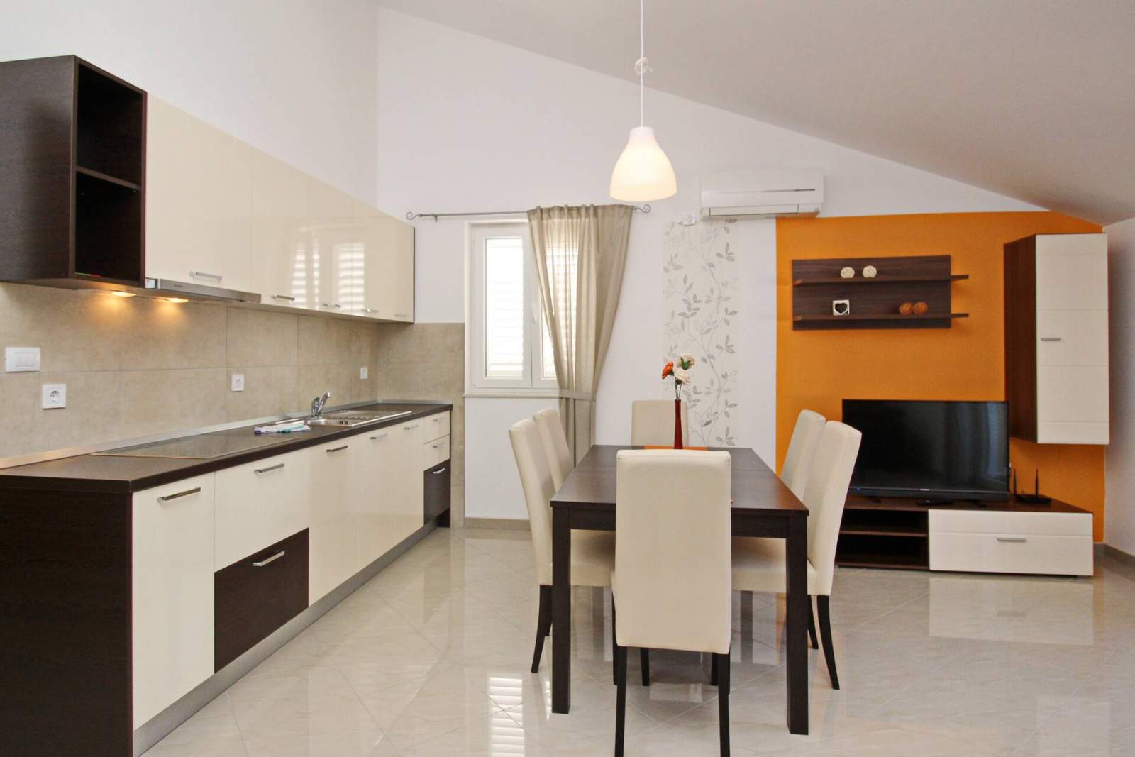 Apartman Gorica 2 br.7 – s balkonom i bazenom