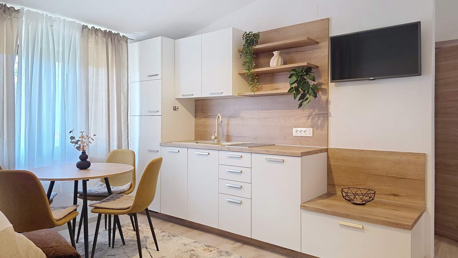 Apartment Grozdana No.3 - with Balcony