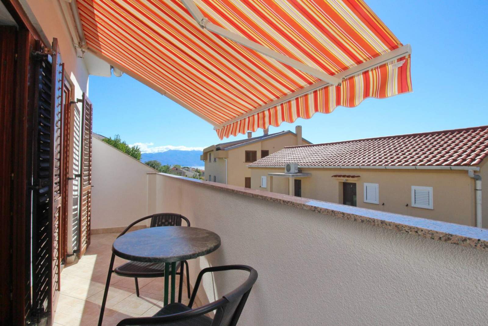 Apartman Kucar No.2 – s balkonom, 350 m od plaže