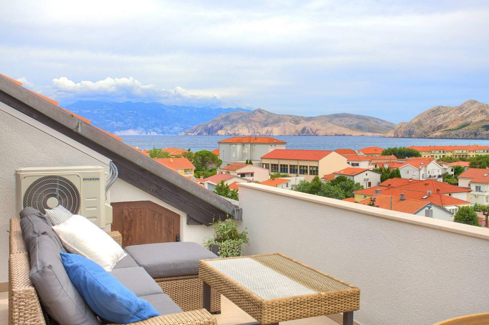 Appartamento Nana K2 - con vista mare e barbecue privato