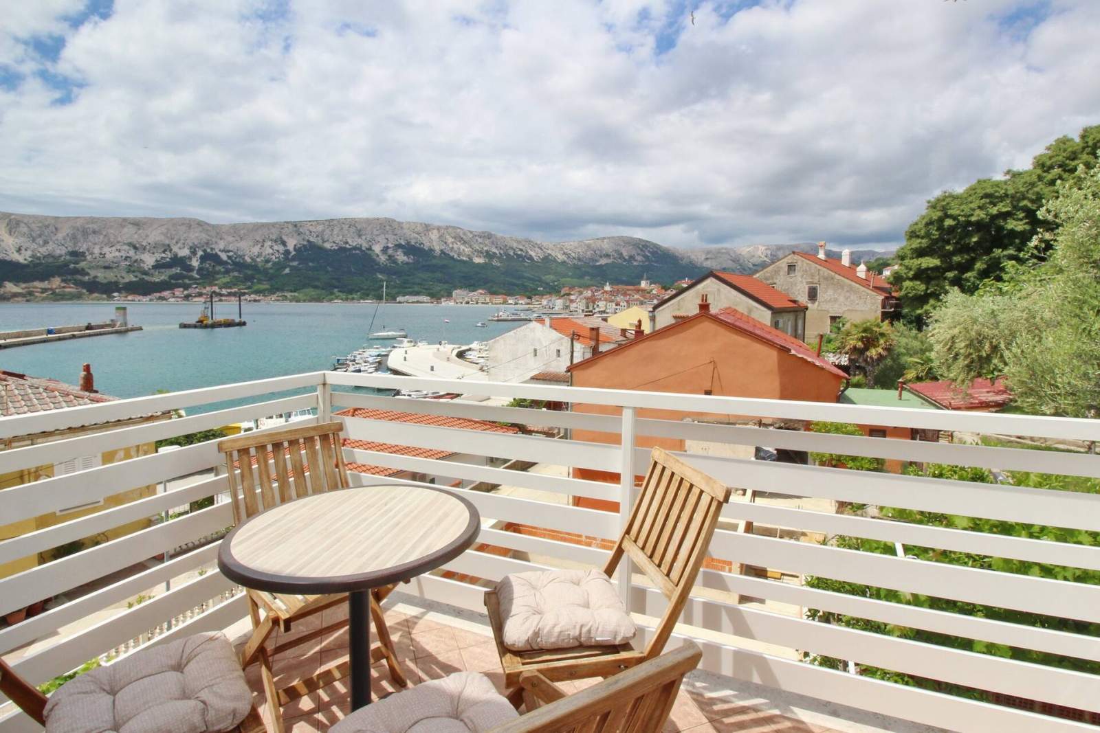 Apartman Čubranić S. Bs – u luci, blizu mora