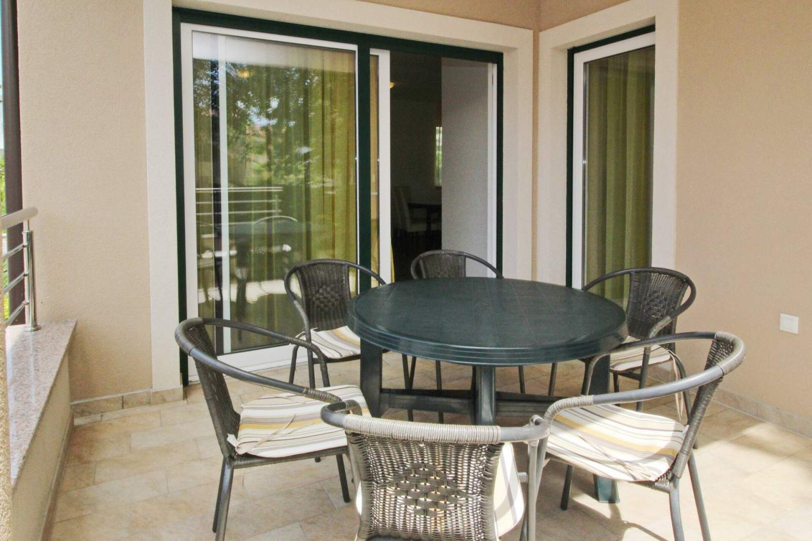 Appartamento Smojver n. 2 - confortevole, con terrazza