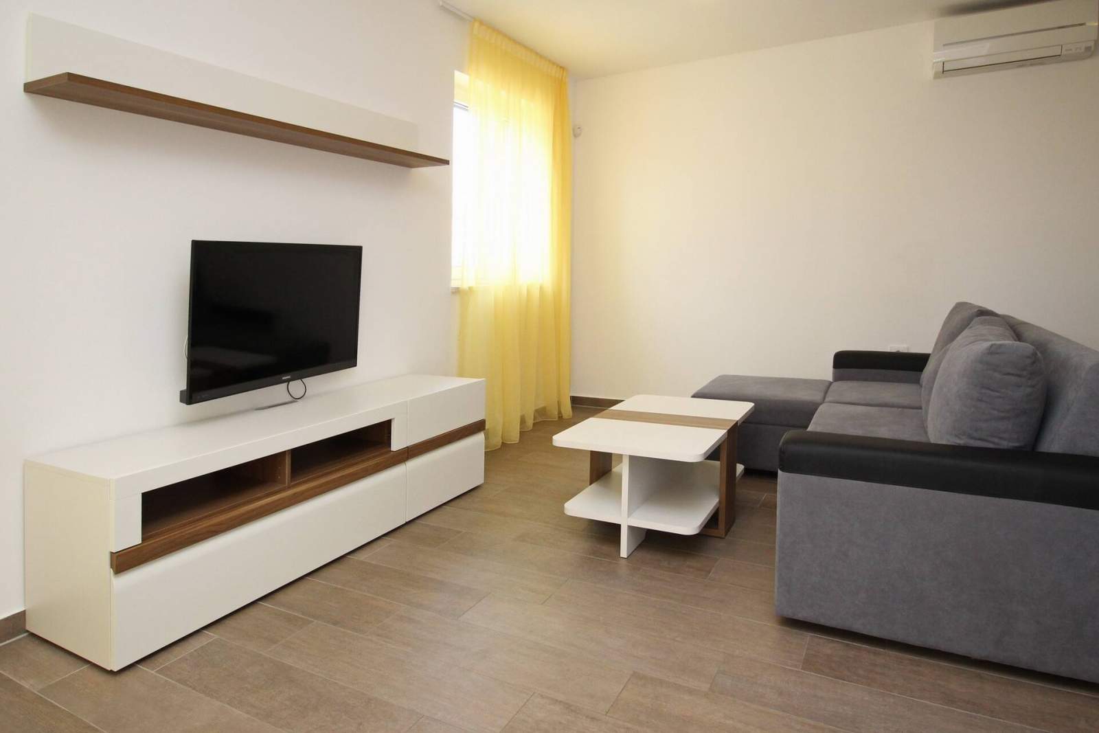 Appartamento Smojver n. 2 - confortevole, con terrazza