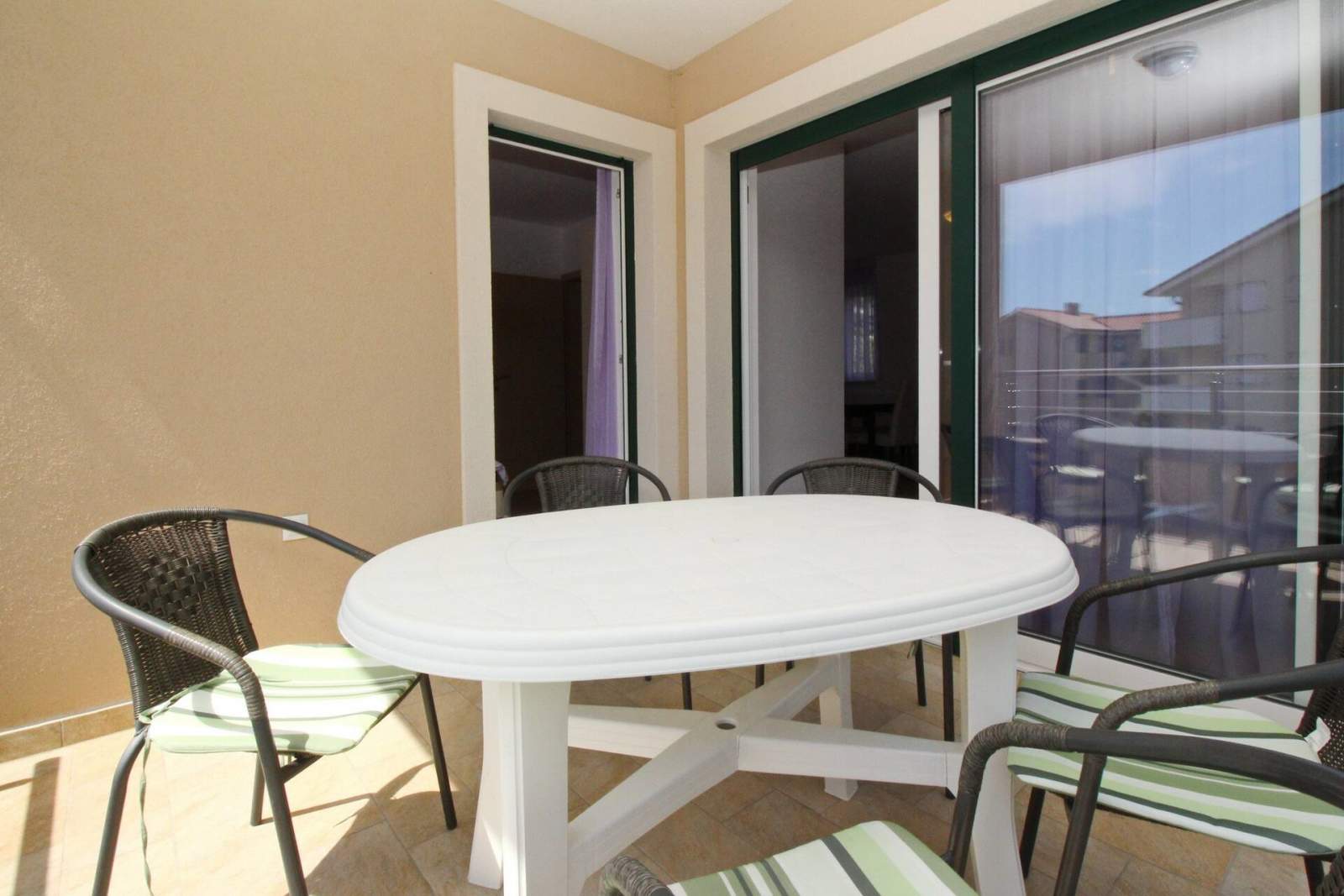 Appartamento Smojver n. 3 - confortevole, con balcone