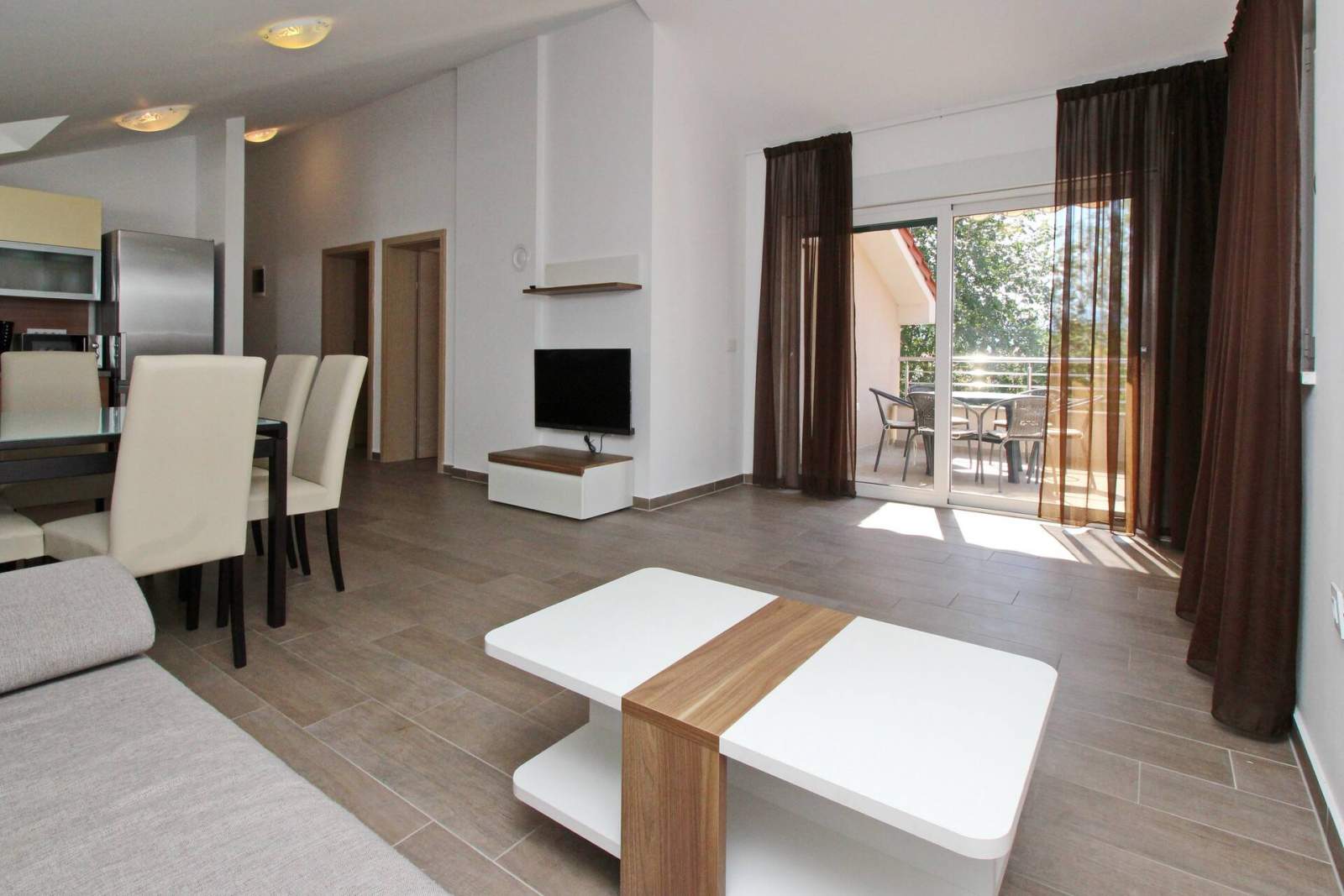 Appartamento Smojver n. 6 - confortevole, con balcone