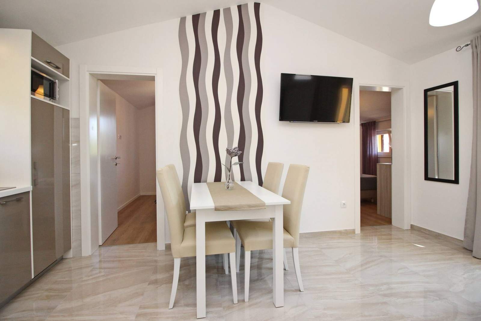 Incantevole Appartamento Sunshine n.5 – con balcone, a 300 m dalla spiaggia