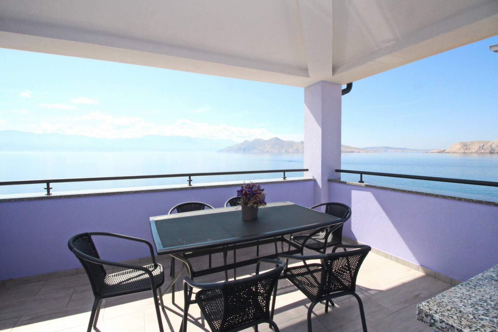 Apartment Lavanda No.1 - by the Sea, with Sea View