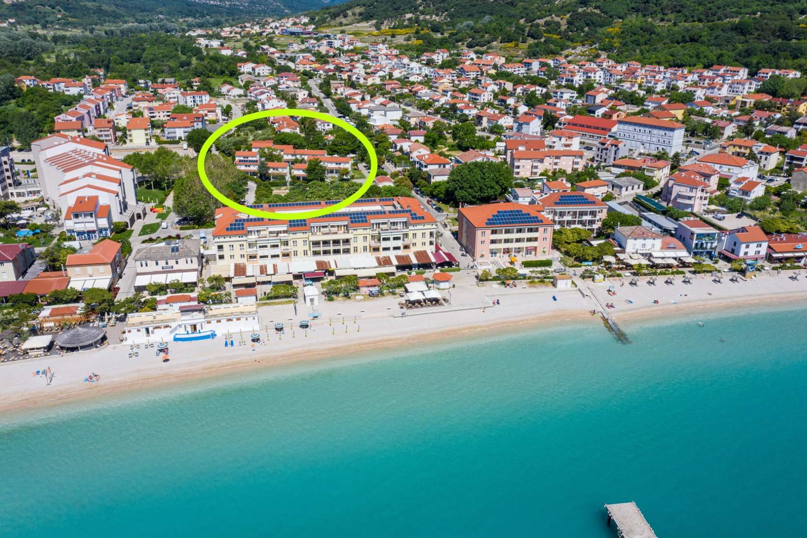 Complesso di appartamenti Villas Corinthia 8 - Posizione eccellente, a 100 metri dalla spiaggia, imm