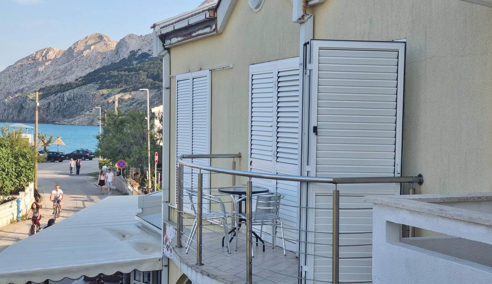 Appartamento Vlahinja - con balcone, a 100 metri dalla spiaggia