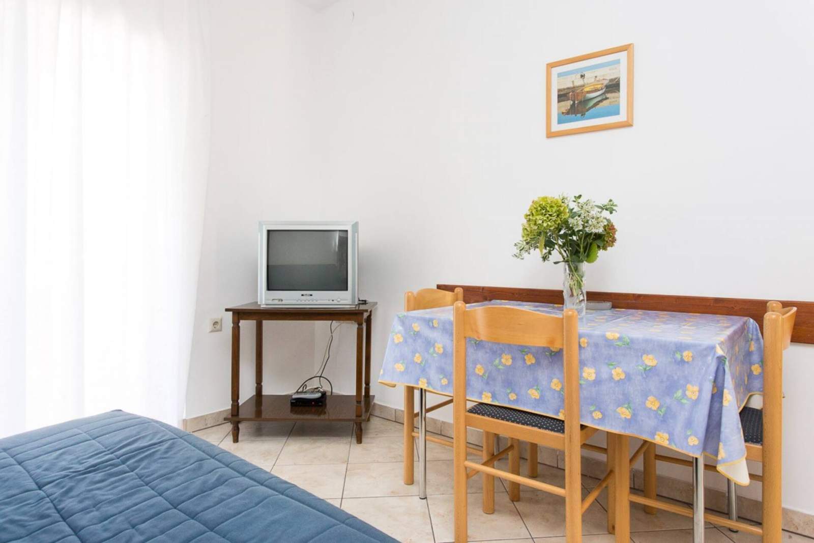Apartman Mrakovčić br. 1 - s terasom, 350 m od plaže