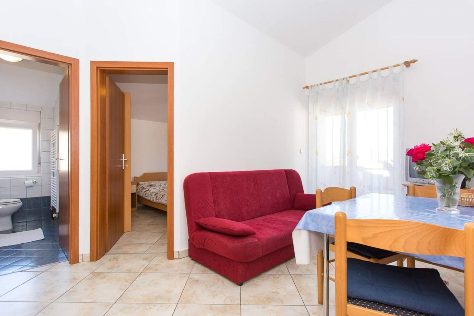 Apartman Zic br. 5 - s balkonom, 350 m od plaže
