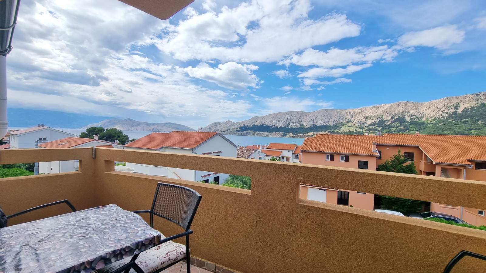 Appartamento Dean – con balcone e vista mare