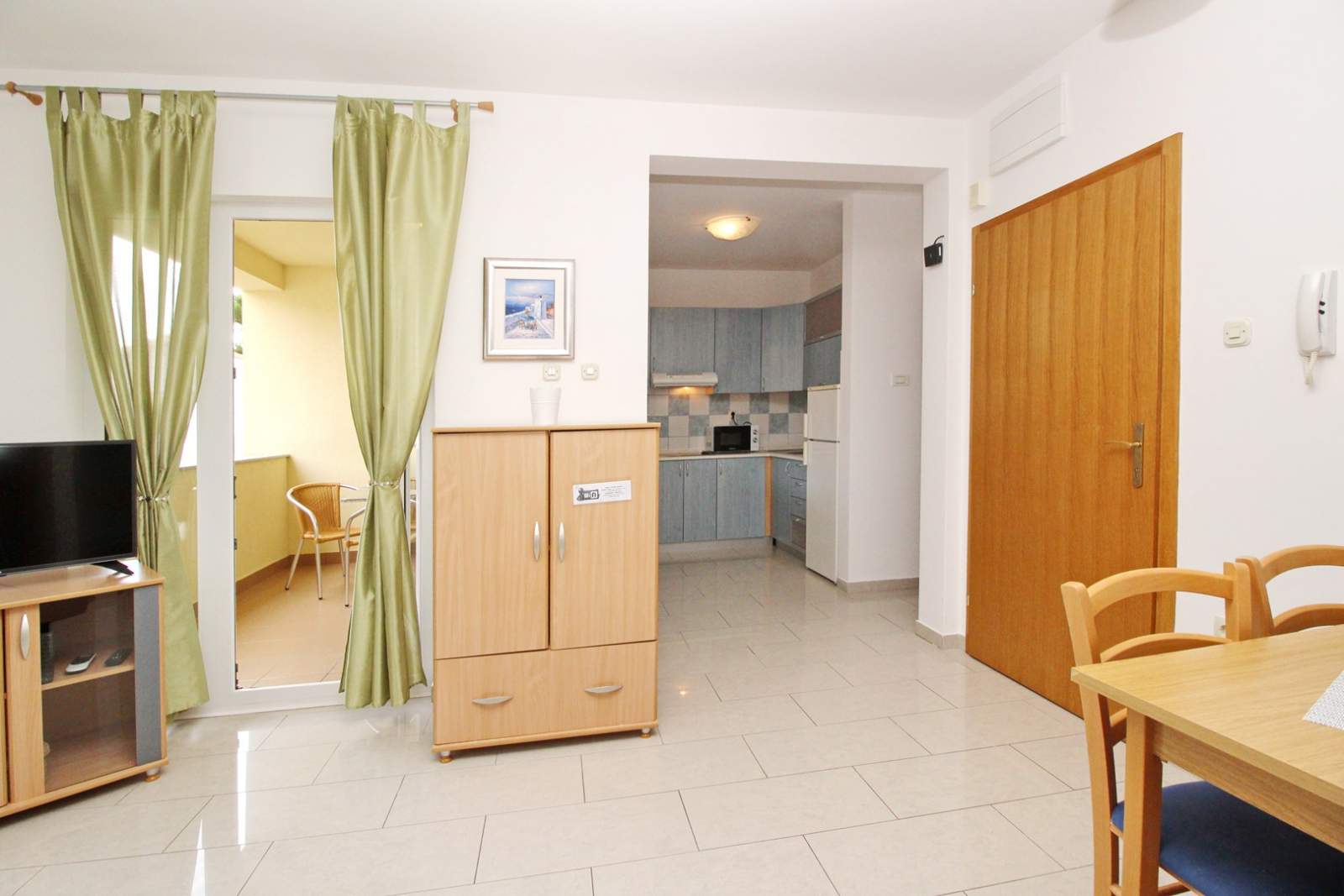 Appartamento Limun 2 - con balcone, a 350 metri dalla spiaggia