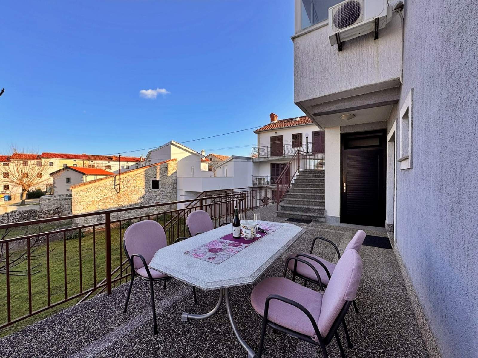 Appartamento Katarina 1 – 450 m dal mare