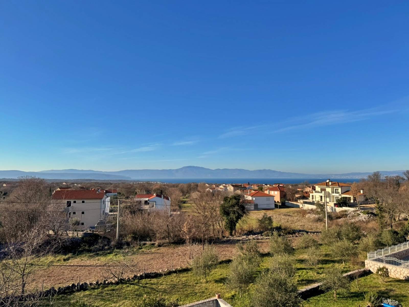Apartman Pavle 3 – potkrovlje, pogled more