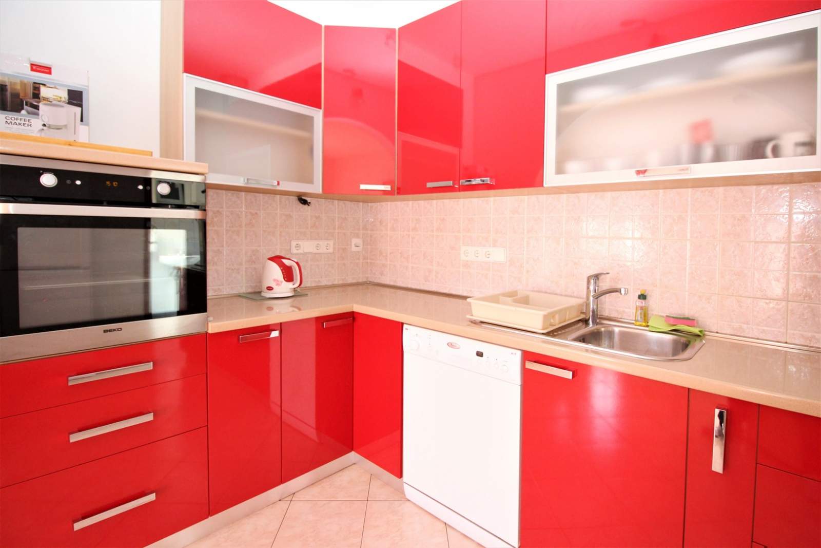Apartman Lucijana br. 1 – s balkonom, 150 m od plaže