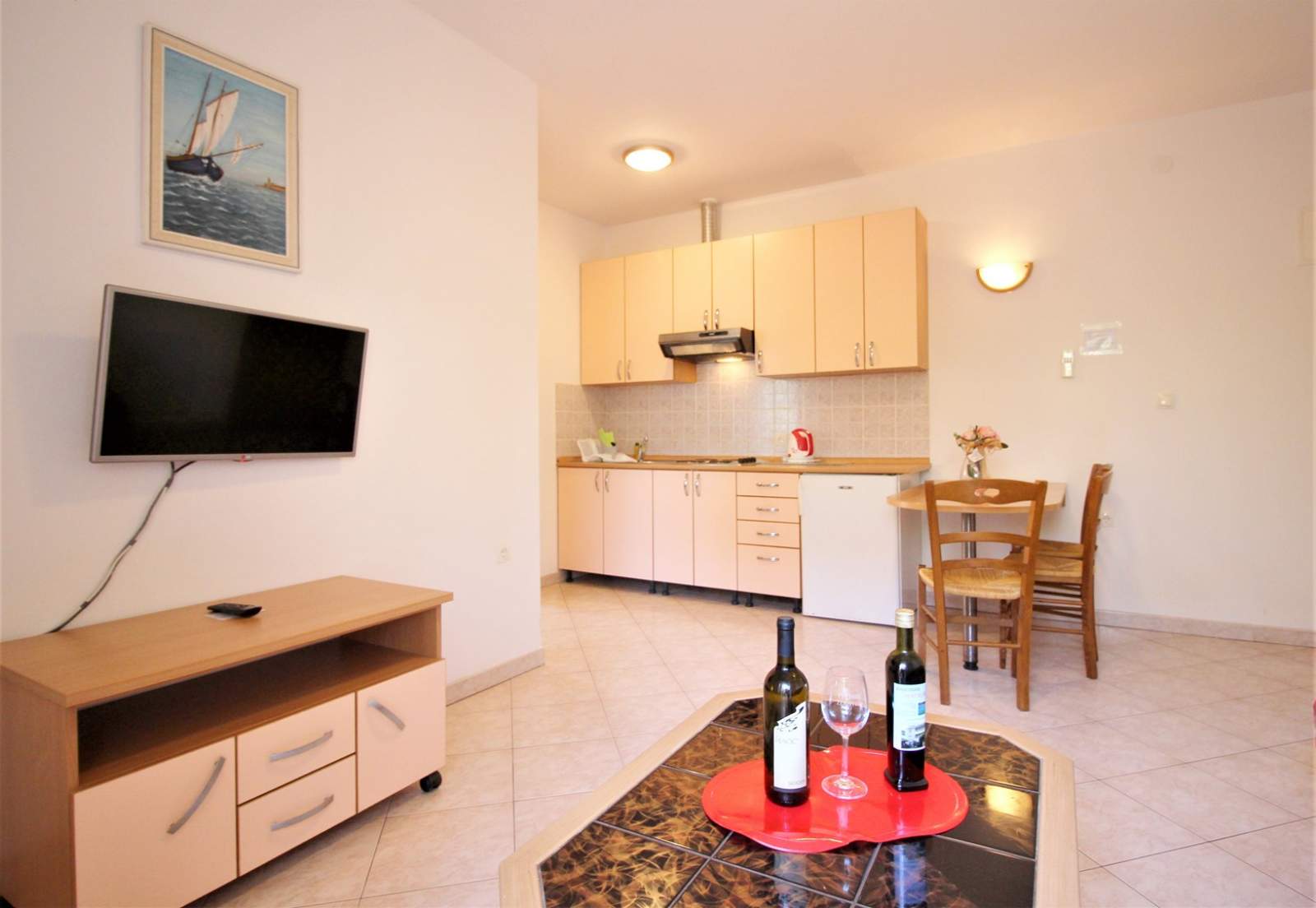 Appartamento Lucijana n. 3 – con balcone, a 150 m dalla spiaggia