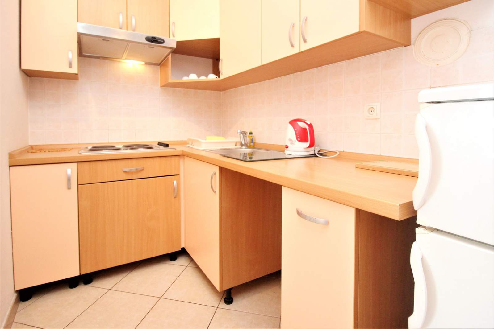 Apartman Lucijana br. 8 – s balkonom, 150 m od plaže