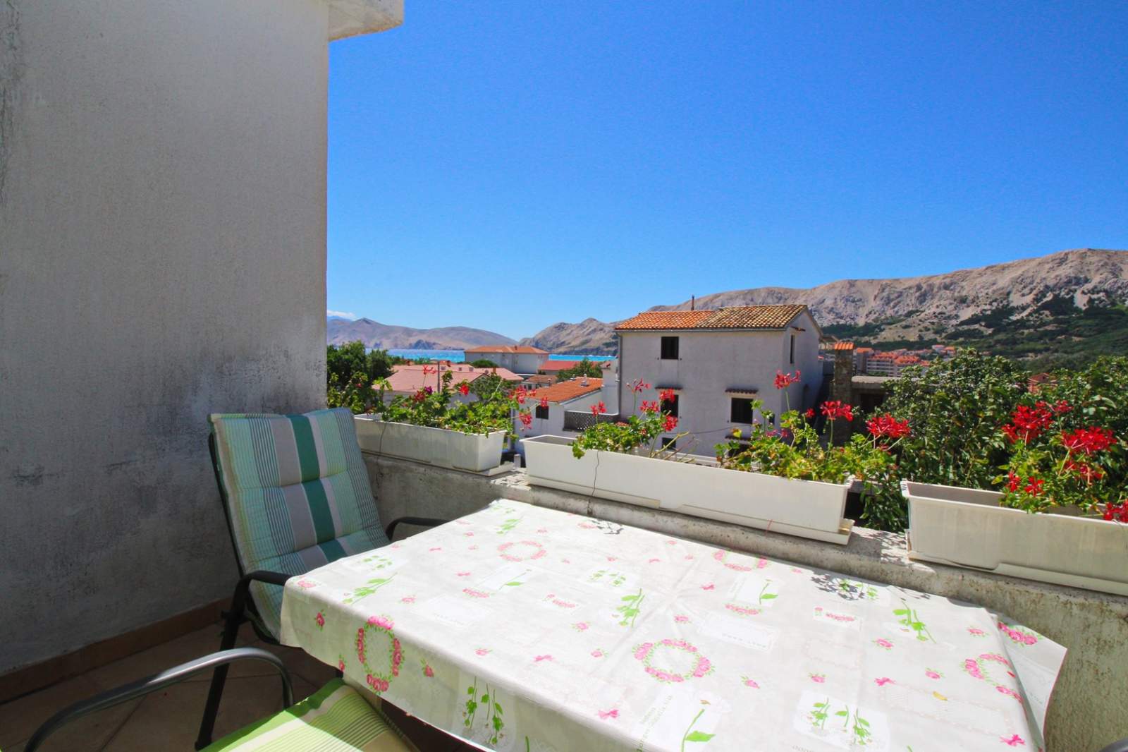Appartamento Mul n. 8 Dr – con balcone e parcheggio
