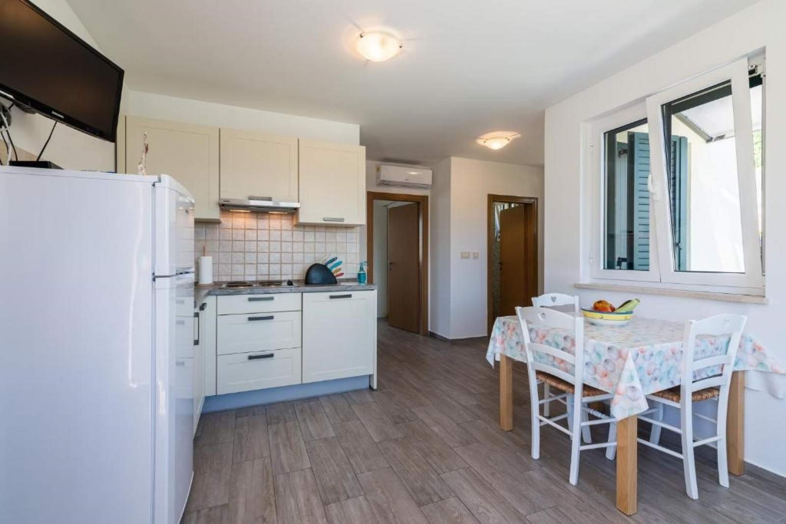 Appartamento Garden n. 3 – con piscina, per 4-5 persone