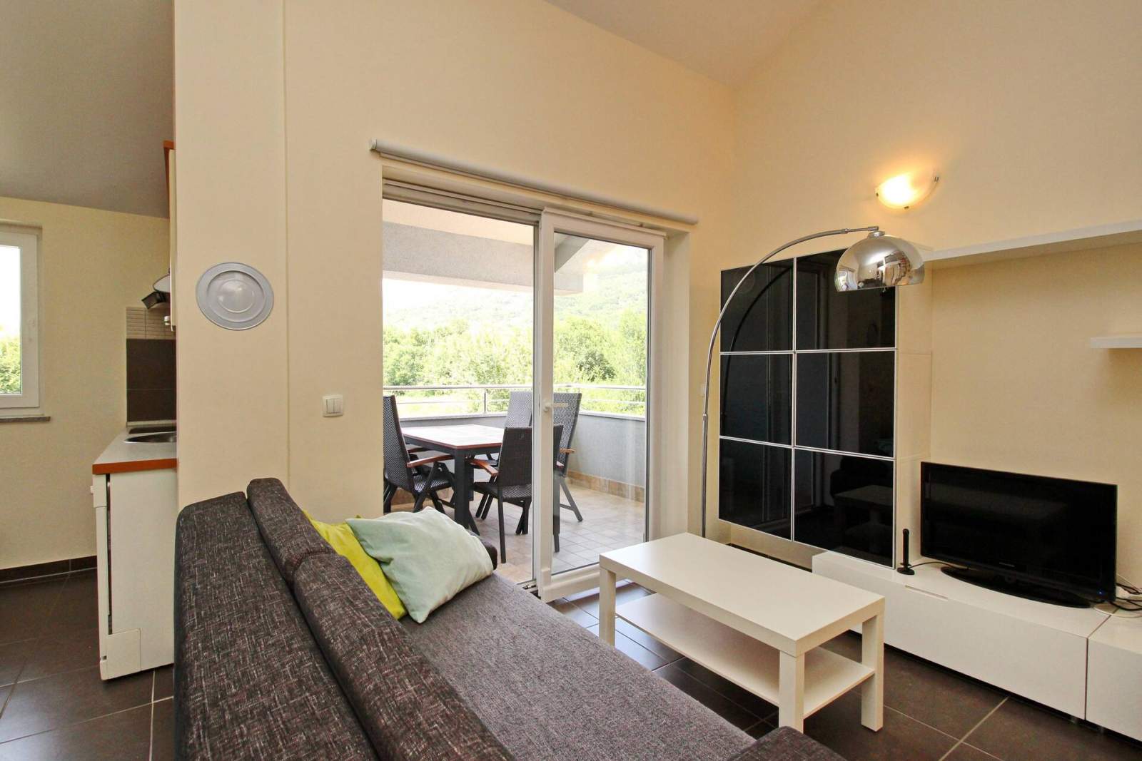 Appartamento Osmanovic A4 – con Balcone e Parcheggio