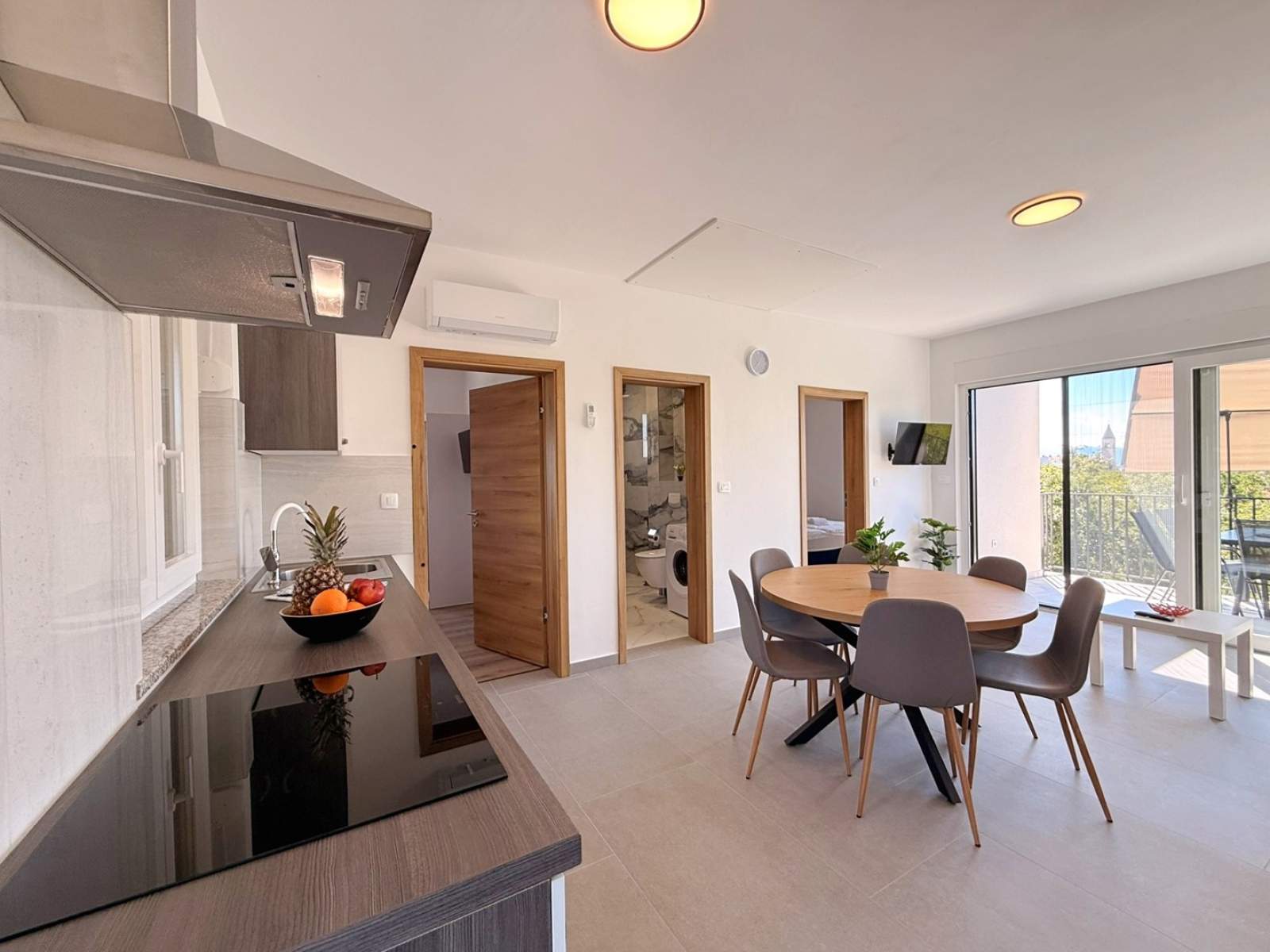 Apartment Lavanda Verde 5 — mit Pool